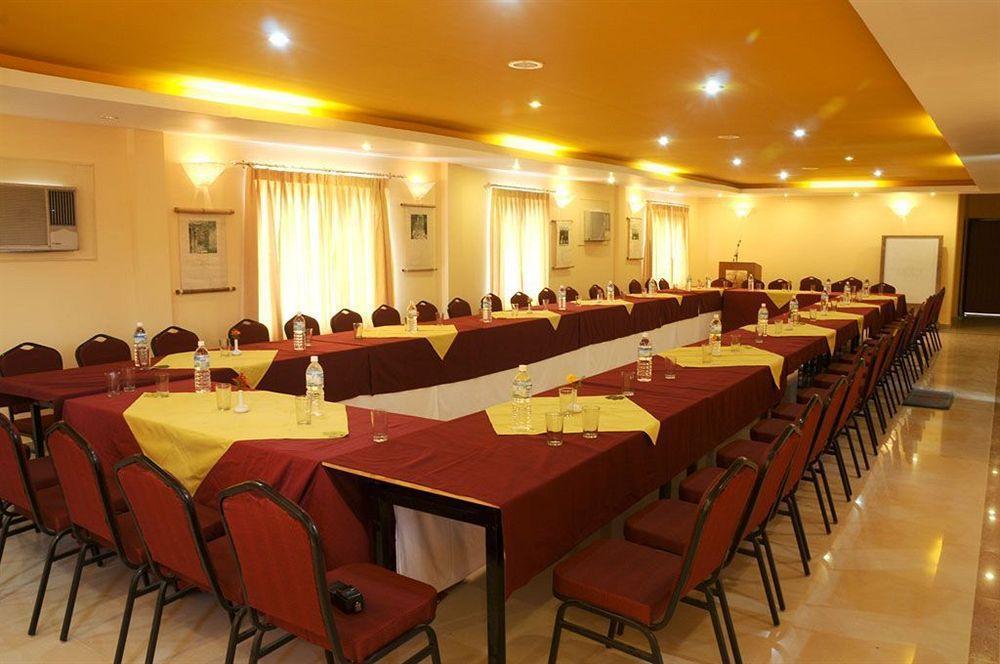 Royal Astoria Hotel Katmandu Eksteriør billede