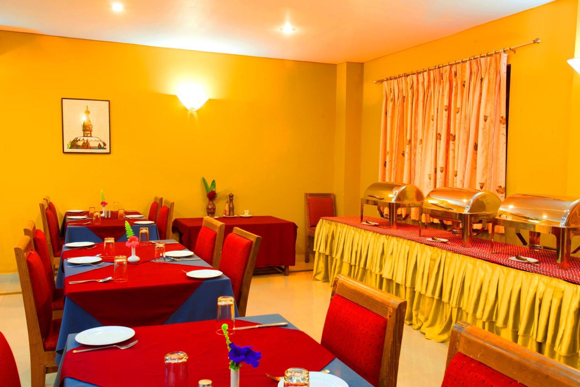 Royal Astoria Hotel Katmandu Eksteriør billede