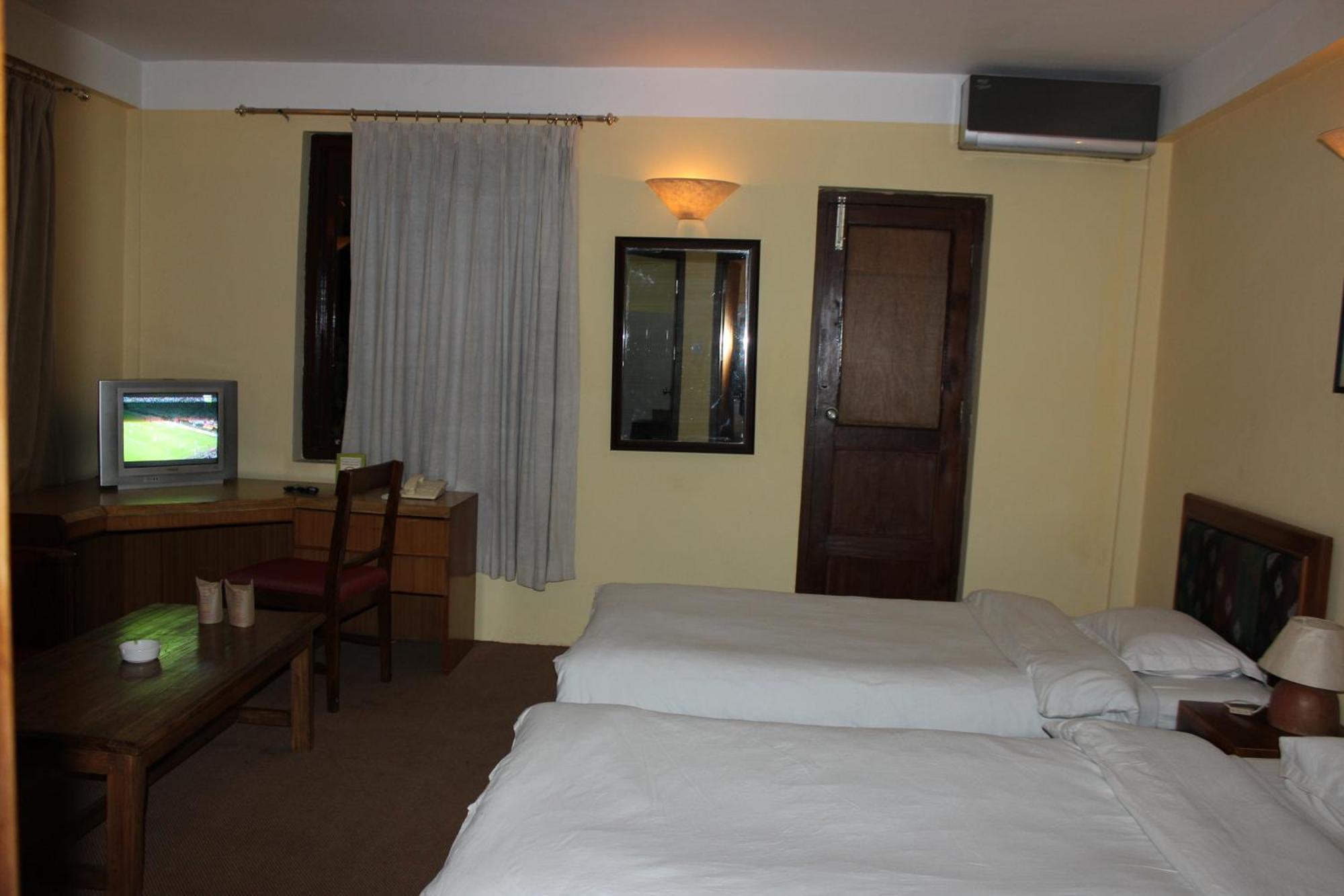 Royal Astoria Hotel Katmandu Værelse billede