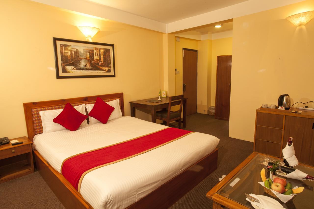 Royal Astoria Hotel Katmandu Værelse billede